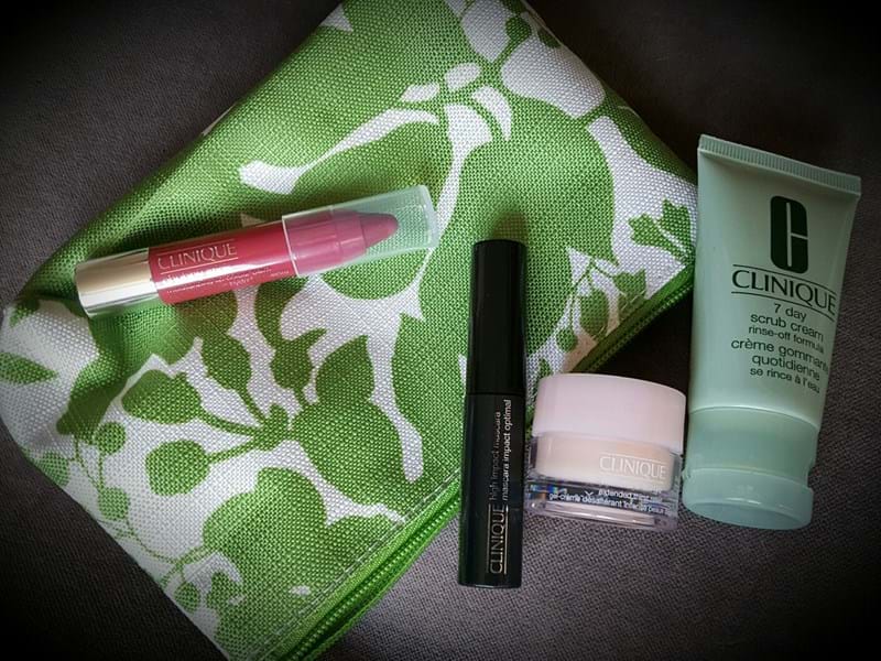 My quest for freebies... High-end beauty on a budget.