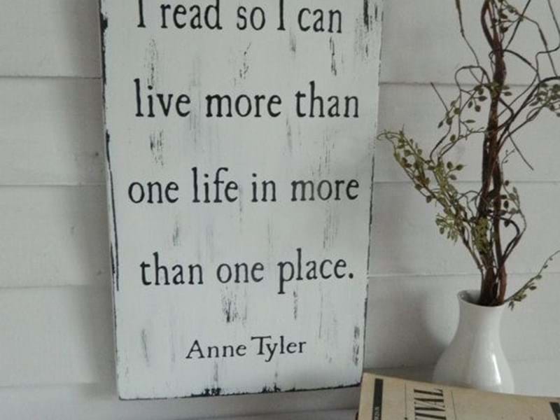 I am a bookaholic and I regret nothing...