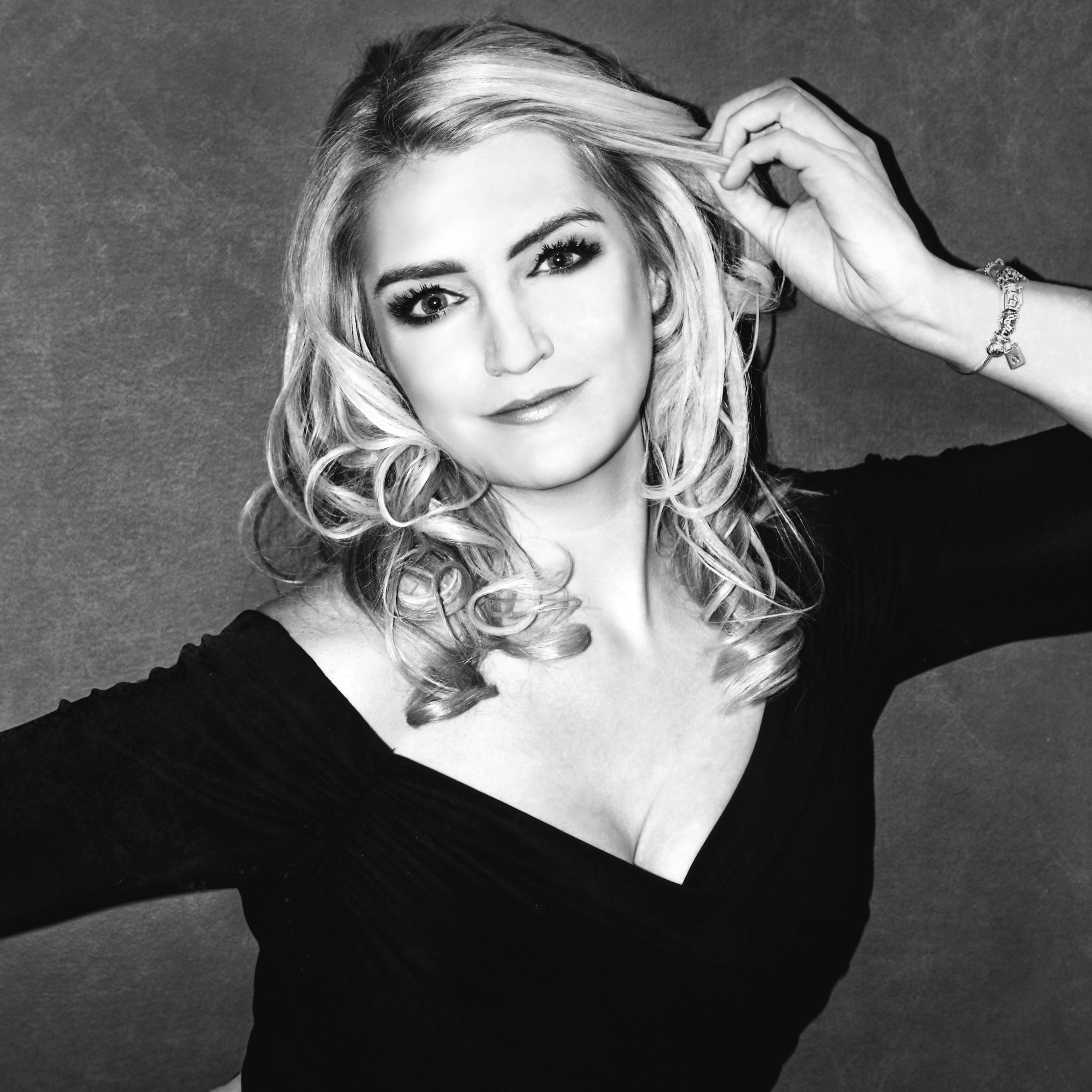 Amanda St John - A Blues Powerhouse and one not to miss.